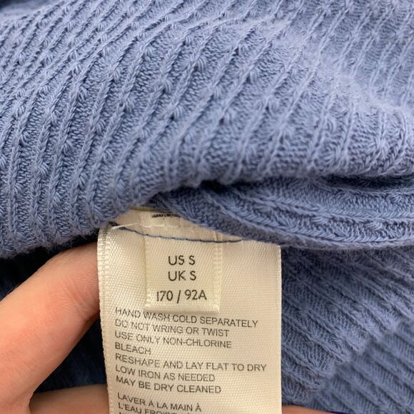 We the Free People Smocked Blouse Womens S Small Blue Jay Textured Curved Hem - Picture 8 of 11